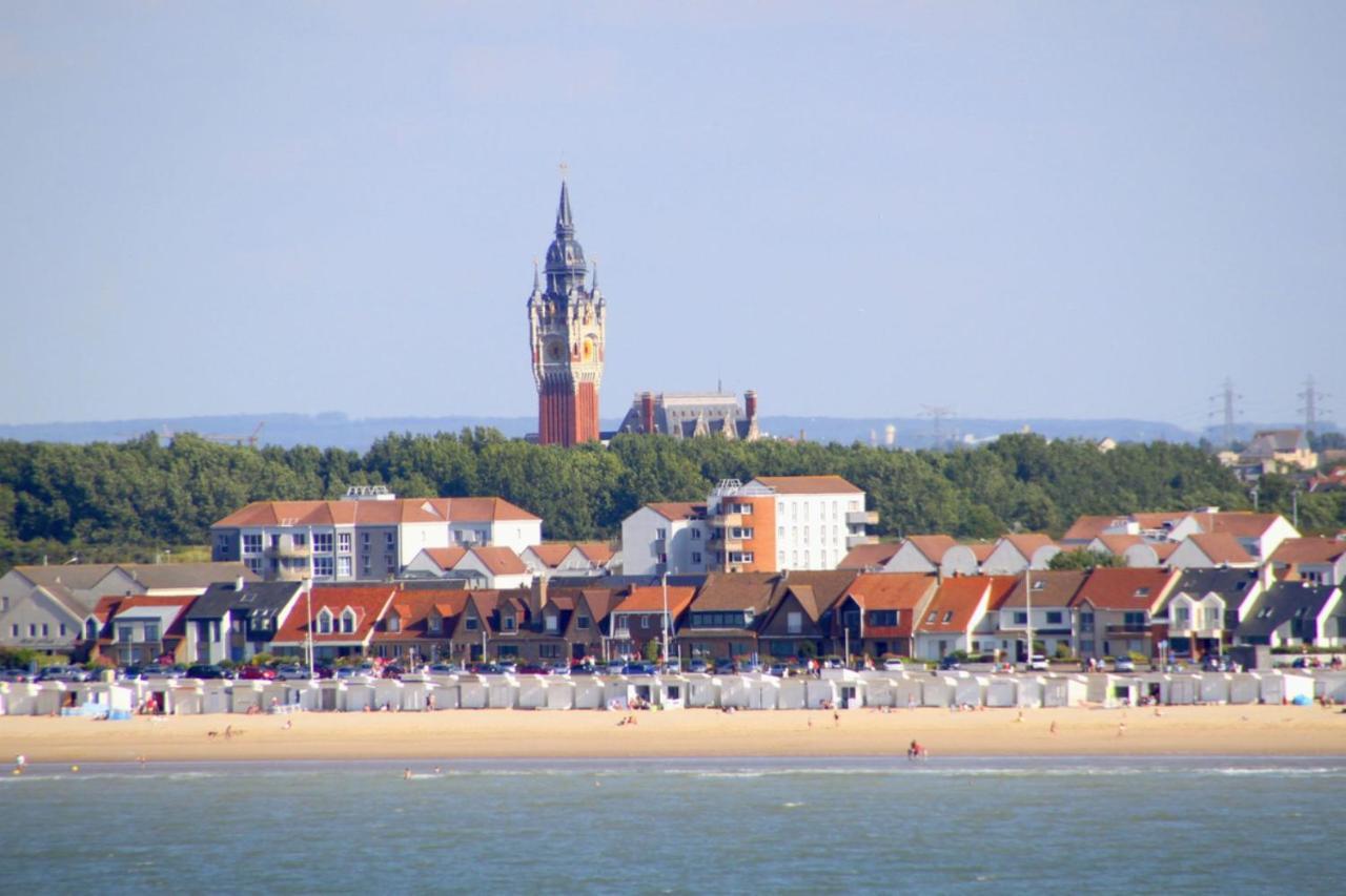 Le Familial Lägenhet Calais Exteriör bild